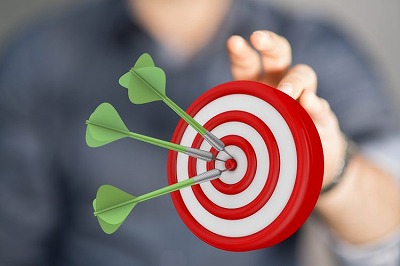 【謎】「的を得てどうすんねんｗ」「いや『的を射る』も違和感あるやろ」←これ