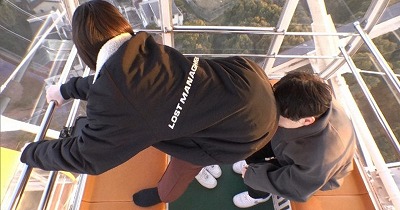 【画像】23歳女さん「最上級のおならを彼氏に嗅がせたい！！！」→ 壮絶な絵面にwww