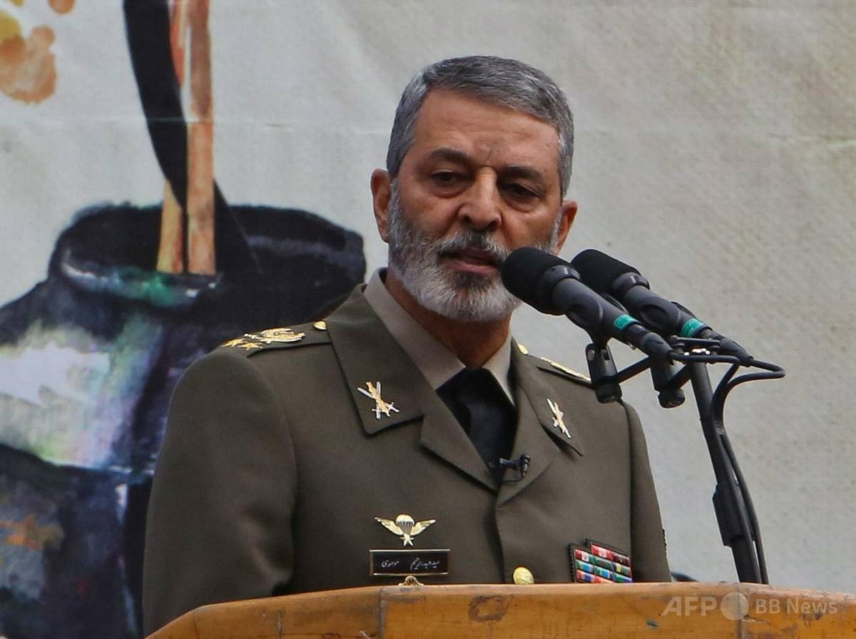 イラン軍参謀長ら死亡、「会合中」に攻撃受ける  国営テレビ