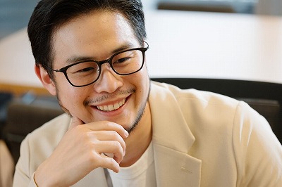 チー牛「ぼ、僕の長所は優しさだｷﾞｭｳ」美少女「あー、いいですよね優しさ…」チー牛「え？」