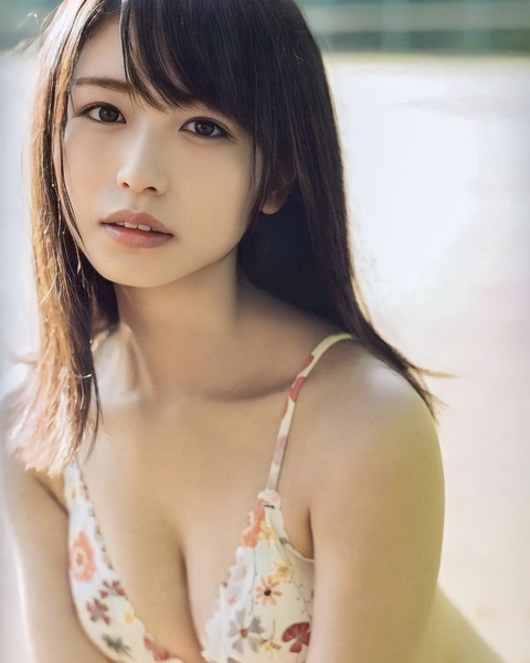 長濱ねるの『膨らみ』…性的すぎんだろ・・・!!!!