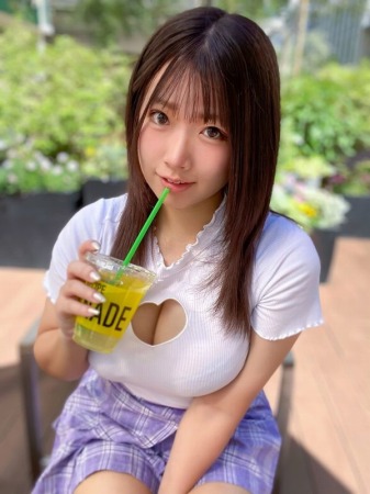 【画像】昔のコスプレイヤーさん、割とえっちw