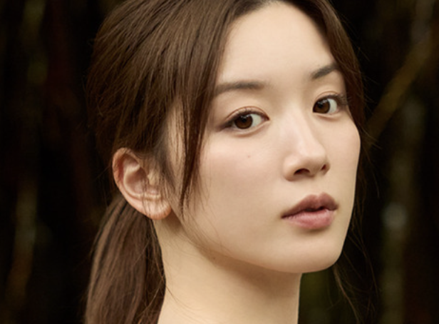 【朗報】永野芽郁の懺悔写真集、えちえちすぎるwww