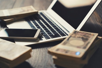 転売屋さん「1000円で買ったものを2000円で売ります」←商売の基本じゃないの？