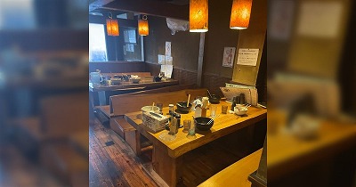 【画像】ラーメン屋「生徒のみなさん来店ありがとう！卒業おめでとう！」←何故か炎上してしまうw
