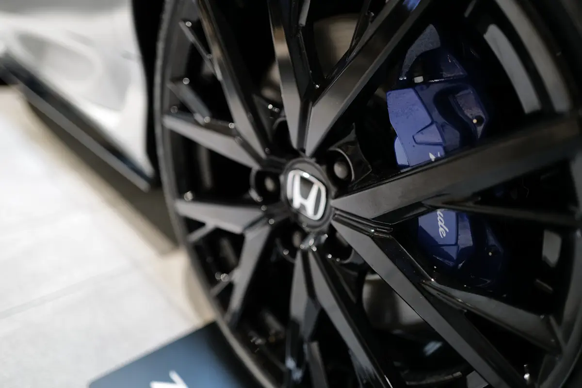 【衝撃】ホンダ、3400億円～5700億円の特別損失を計上し最大で6900億円の赤字。EV「0」シリーズの開発中止、役員は3ヶ月の報酬返上へ