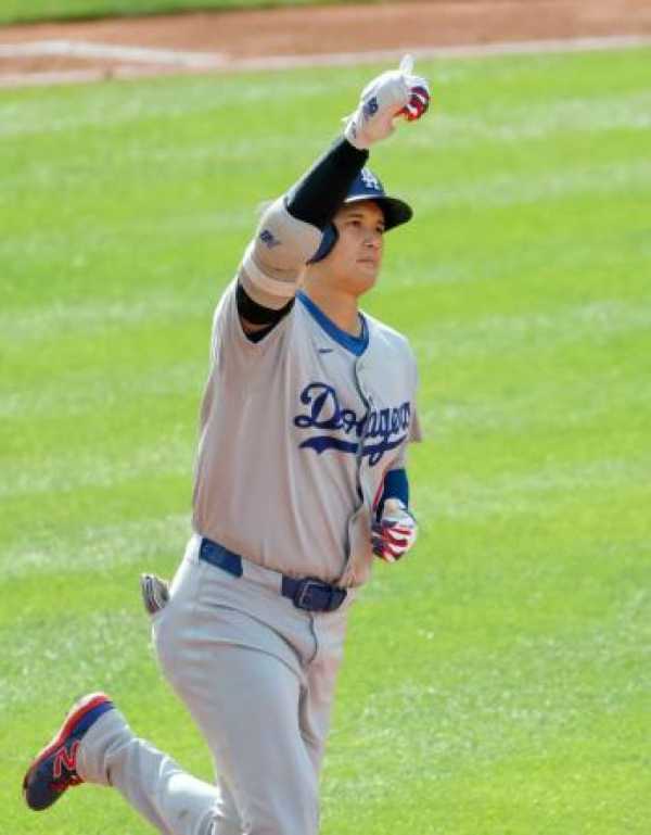 【動画】大谷翔平さん、日本人の民度が低すぎるためボディーガードを雇ってしまう…