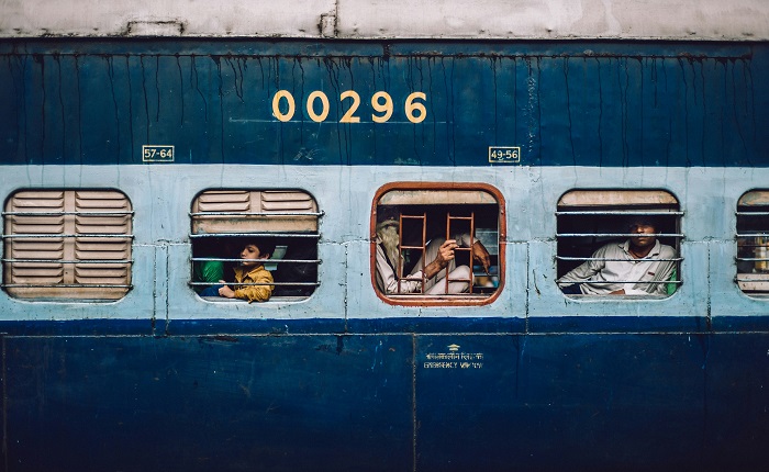 【画像】寝台列車、ドスケベだらけｗ