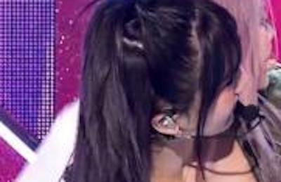 【画像】TWICE・モモさん、全男子を確実にシコらせに来てしまう！