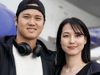 【衝撃】大谷翔平、真美子夫人と一緒に見ている日本のテレビ番組ってこれだったのかよ！