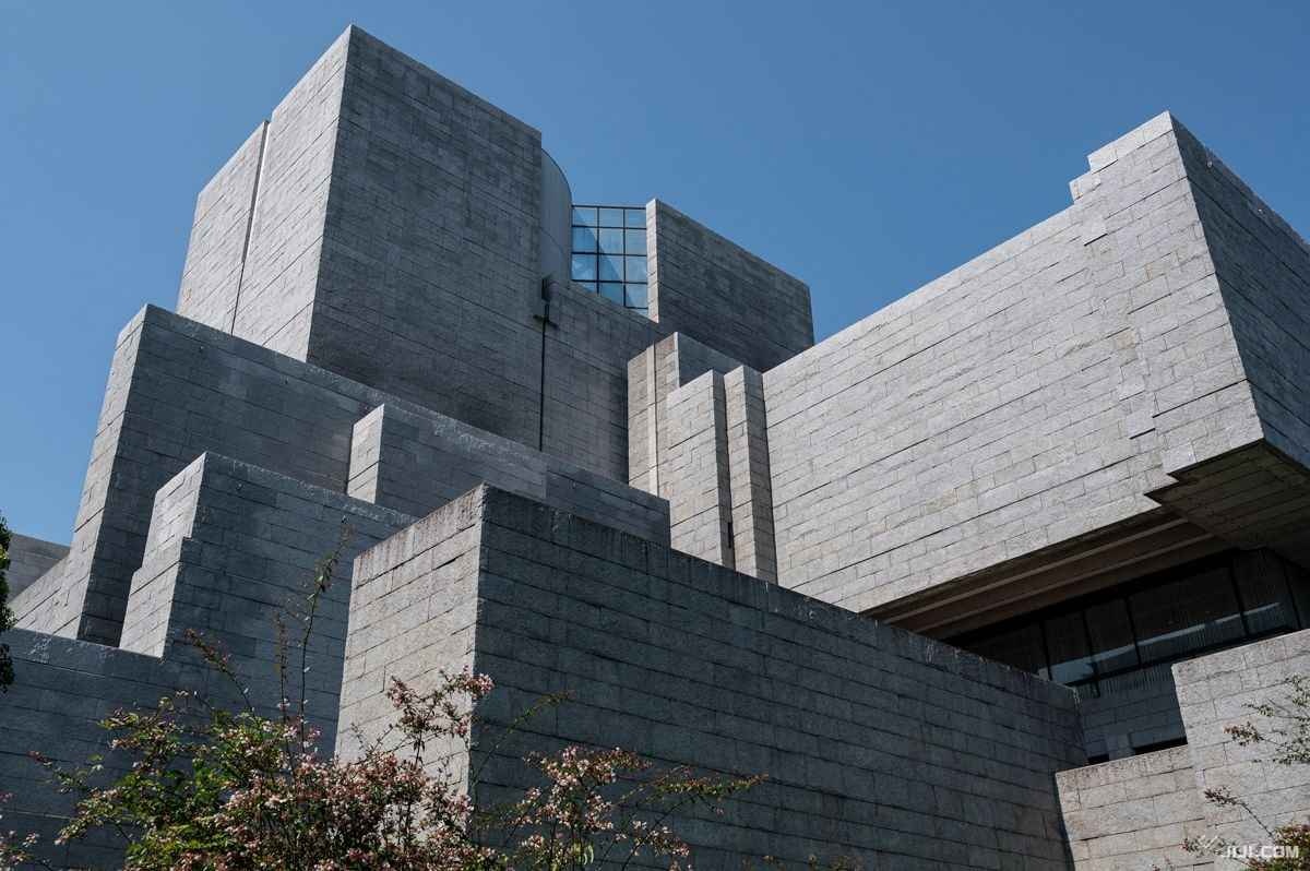 「暇空茜」名乗る男性の賠償確定！女性支援団体「コラボ」側への名誉毀損-最高裁