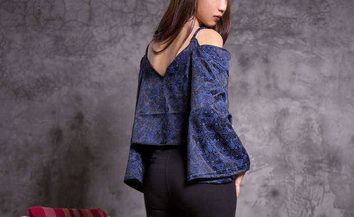 【画像】ボディラインが丸わかりなデカケツ女子大生ｗ