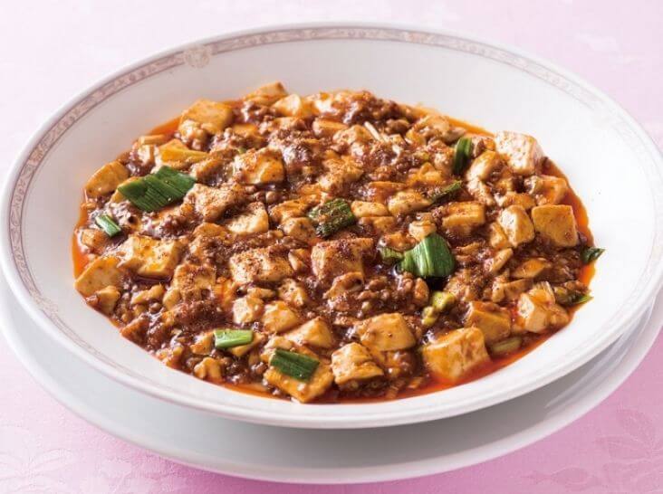 同級生にマーボー豆腐を作ってあげたら、なぜかその子がボロ泣きしだした。　俺「辛かった？ゴメンな」女「…違うの、お父さんの味がしたの」