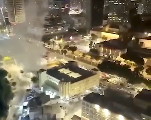 【動画】イランのミサイルによる激しい攻撃を受けるイスラエル（3月11日）