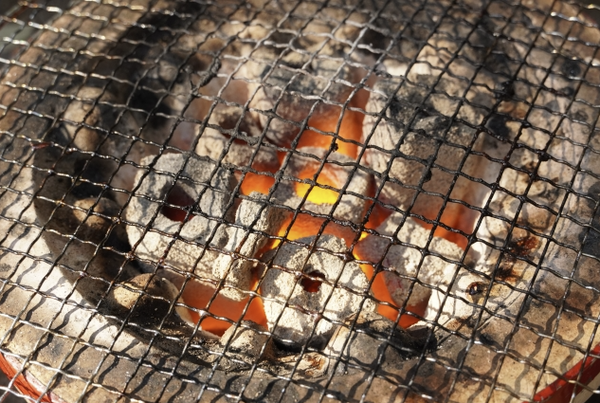 もう疲れました････七輪と練炭買いました。止めないでください。あと牛肉も買った。⇒･･･！