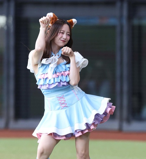 森香澄さん（30）のきつねダンス。今見てもえっちwww