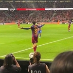 【超悲報】FCバルセロナさんボールとハゲを見間違ってしまうwww