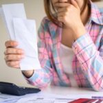 【お金】テレビを処分したのにNHKの請求が…「スマホを持っているから」という理由なのですが、スマホでNHKを見たこともありません。これ払わないとダメですか?