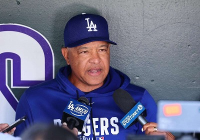 【悲報】ドジャース・ロバーツ監督、大谷ルール批判に対して「お前らも二刀流ができる選手を見つけてくればｗ」