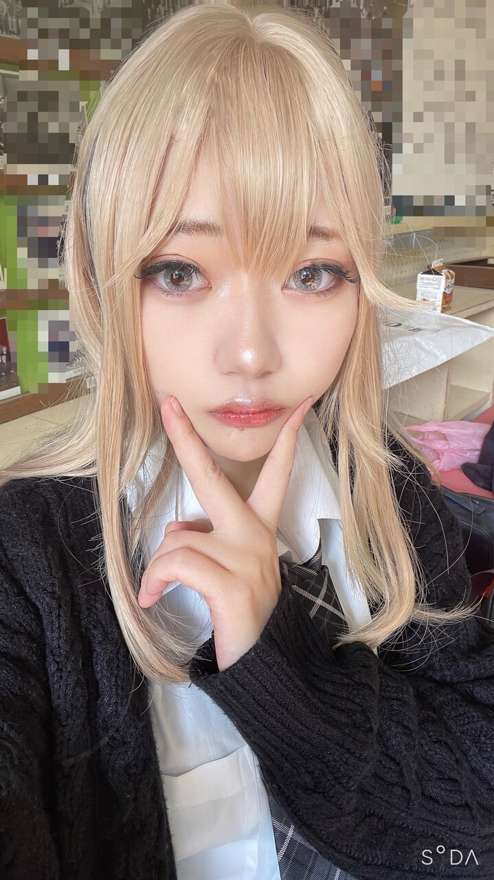 【画像】金髪ギャルさんの登場です！