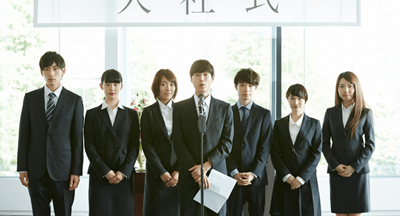 【動画】伊藤忠商事の入社式、格が違うwww