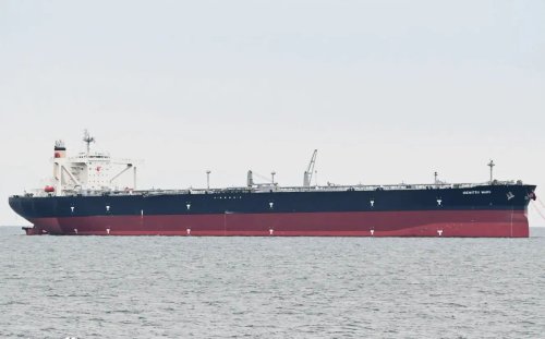 【朗報】出光丸さん、ホルムズ海峡を漢の強行突破