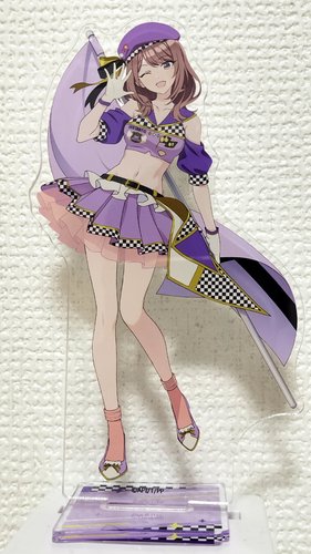 【悲報】「アクリルスタンド」さん、横から見た結果がヤバすぎるwww