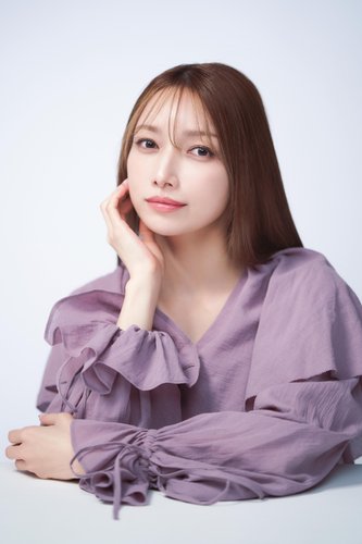 【悲報】後藤真希さんと行くバスツアー10万円、「後藤真希があなたのお部屋を訪問」つきwww