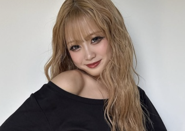 【画像】すでに乳房が膨らみかけの美少女www