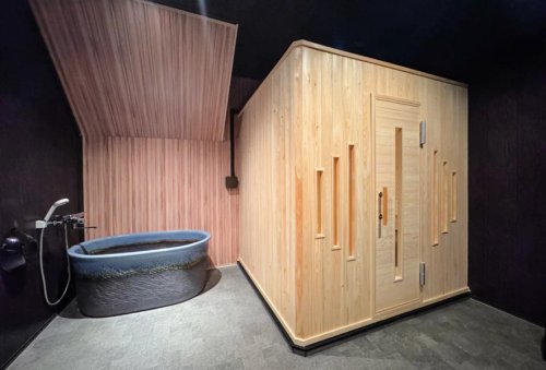 【画像】個室サウナさん、ガチで爆発してしまう