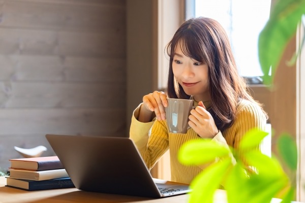 【画像】女子大学生だけど株で大儲けしたwww