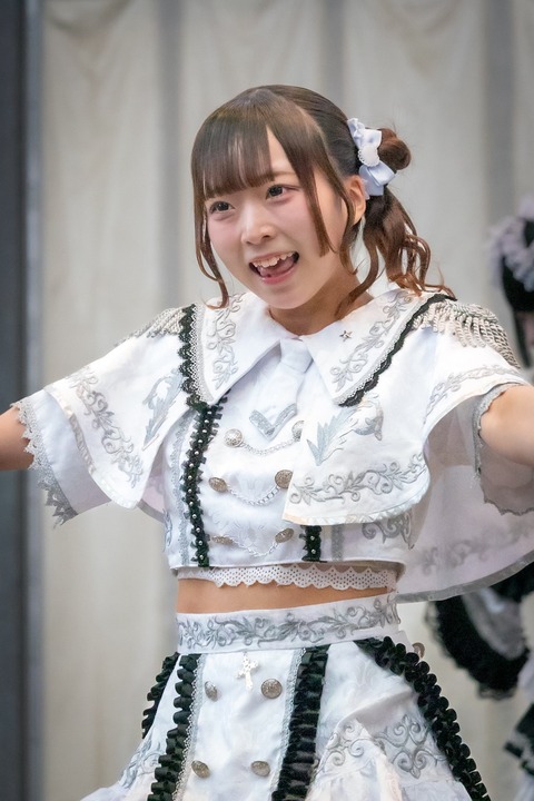 【画像】こういう売れない地下アイドルwww