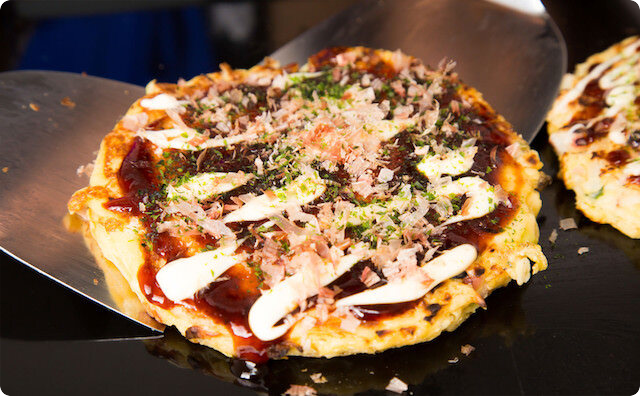 【画像】関西人、このお好み焼きに対してブチギレる。何があかんのやろ？