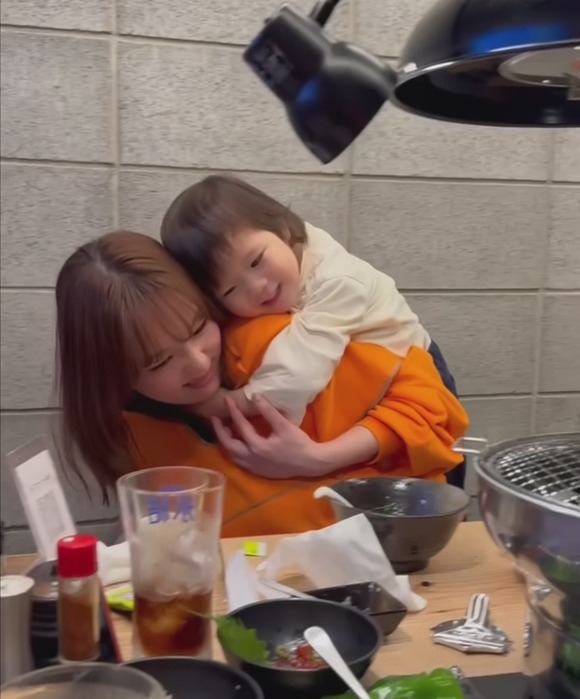 【悲報】篠崎愛さん、人生二週目のオスガキに襲われるwww（画像あり）