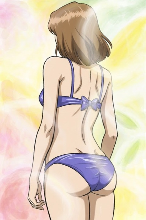 【画像】後ろ姿だけはかわいいビキニ美女www