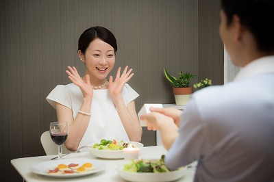 【画像】最近の男子高校生、パパ活を始めてしまうwww