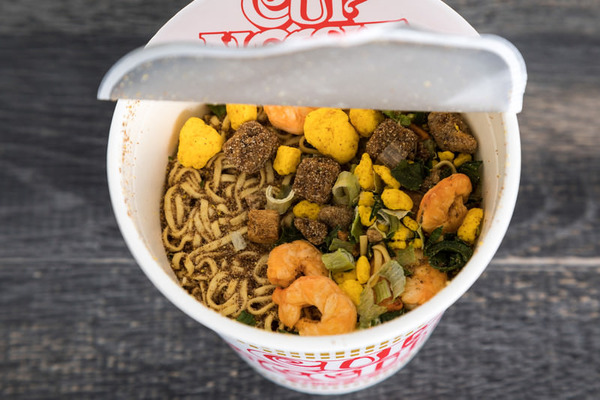 【唖然】カップヌードル新CM、一線を超えてしまい炎上するwww (※動画あり)