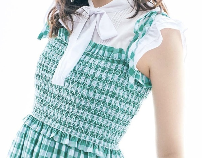 【画像】奈良公園でラッキースケベwww