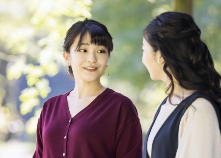 【画像】眞子さま、爆走され遊ばれるwww