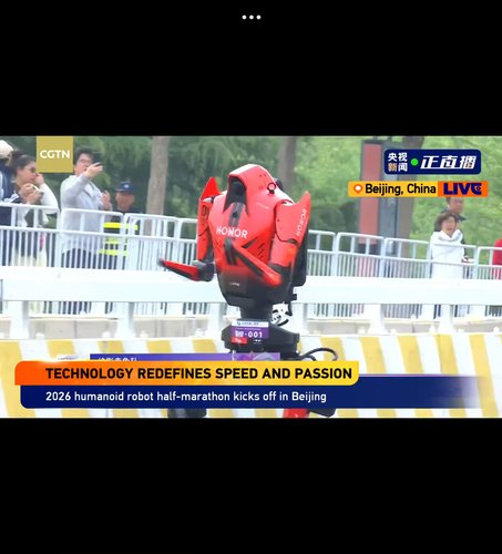 【画像】人型ロボット、ヤバすぎる。去年2時間40分かかったハーフマラソンを48分で完走