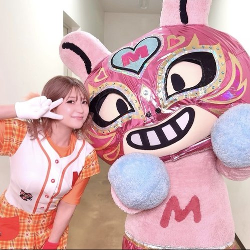 【画像】矢口真里さん(43)「久しぶりにミニモニ。の衣装着ました♡」www