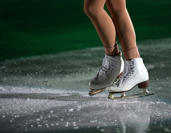 【画像】フィギュアスケートの練習着、エ□ッッッッッッッッッッッ！