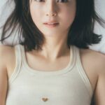 佐々木希さん、パイズリ用の穴が空いた服を着る