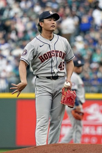 【悲報】今井達也さん、インタビュアーに舐めたタメ口で「知らん、俺も知りたい」・・・・・・・・・