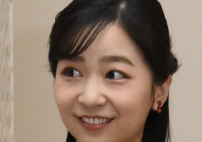 【画像】佳子さまの鉛筆の持ち方、ちょっとやばい