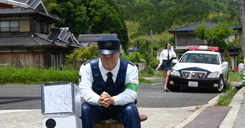 【画像】速度取り締まり警察官がHすぎると話題にwww