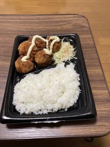 ワイの唐揚げ弁当の食い方www