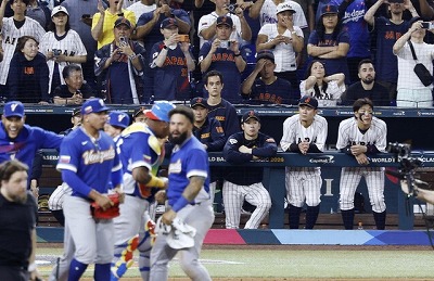 【悲報】WBCの独占放送、文科省がネトフリに「配慮」求めるwww