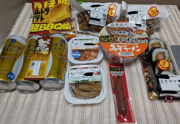 ワイ、ドカ食い宅飲みを決行