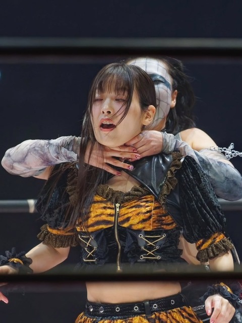 【画像】上坂すみれさん、苦しい(>_<)